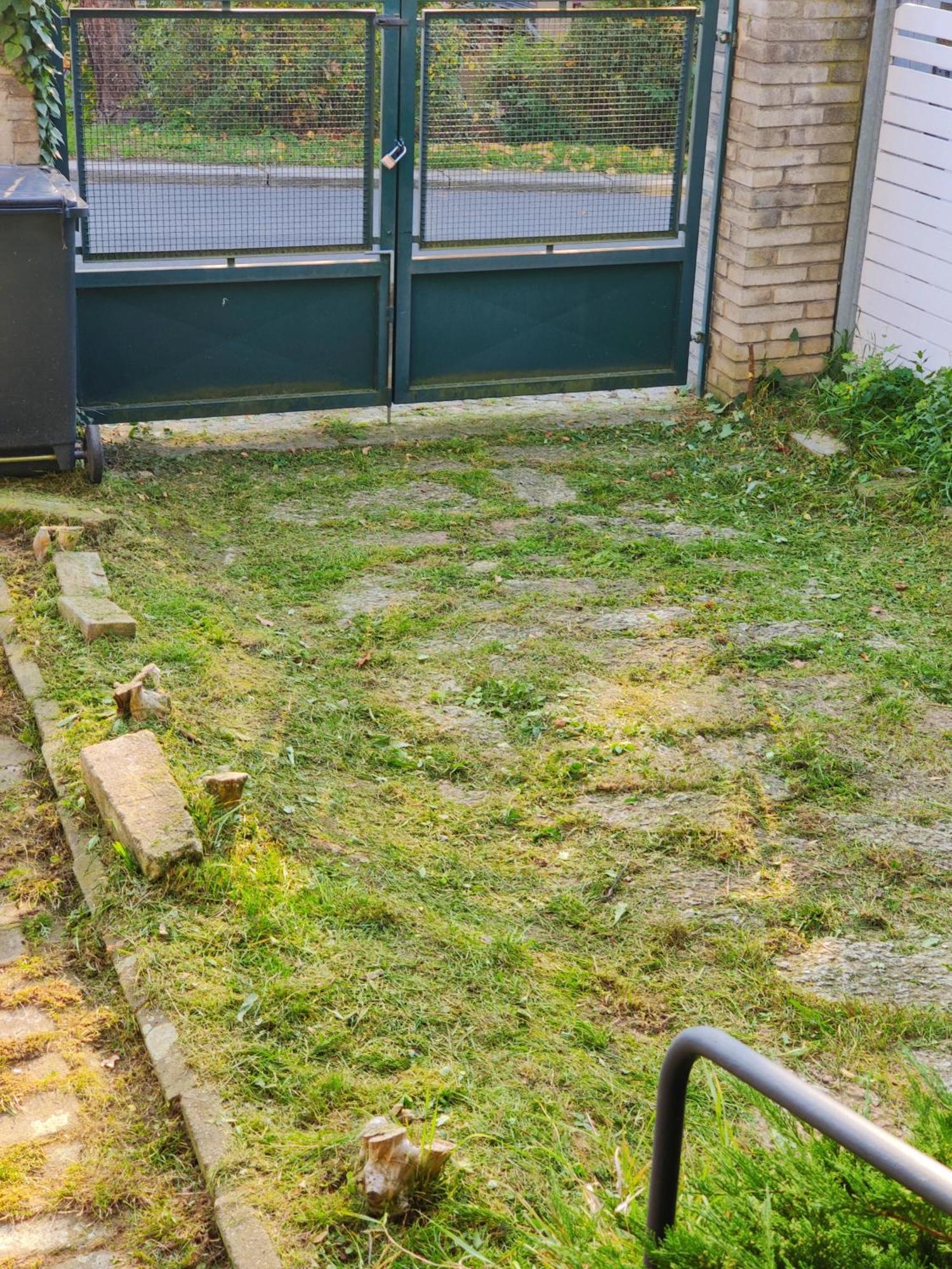In House With Private Parking And Garden Affittacamere *