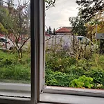 Apartment In House With Private Parking And Garden